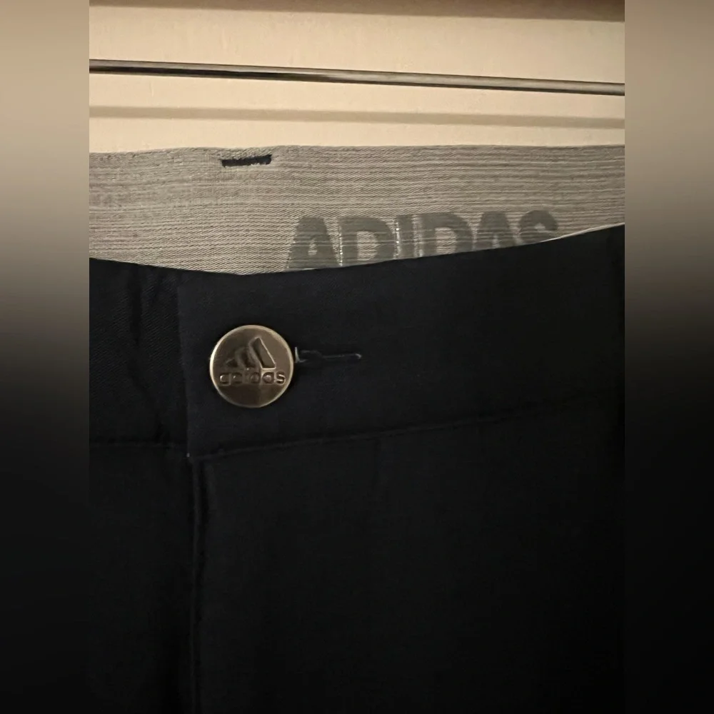 Adidas golf Men's Navy Pants size 32x30 (R130)